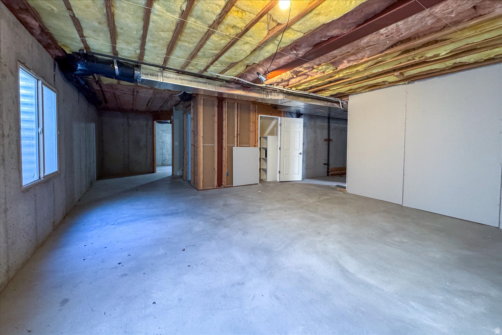 1952 E MEADOW DOWNS WAY Cottonwood Heights, UT 84121