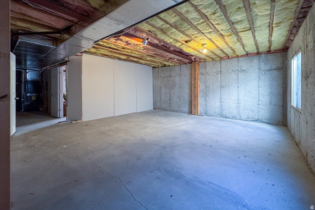 1952 E MEADOW DOWNS WAY Cottonwood Heights, UT 84121