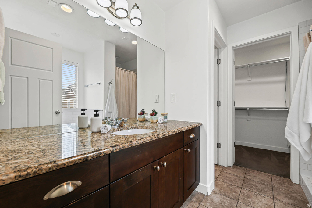 153 E CRESCENT LN Sandy, UT 84070