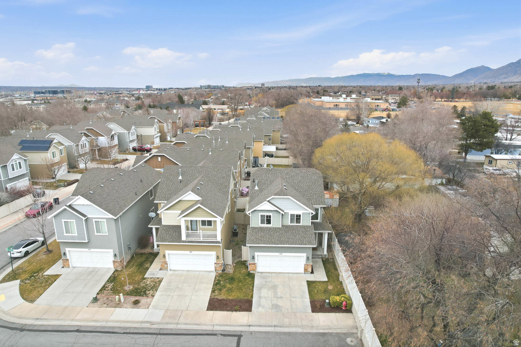 153 E CRESCENT LN Sandy, UT 84070