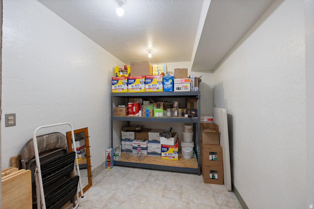 525 S HALE ST Grantsville, UT 84029