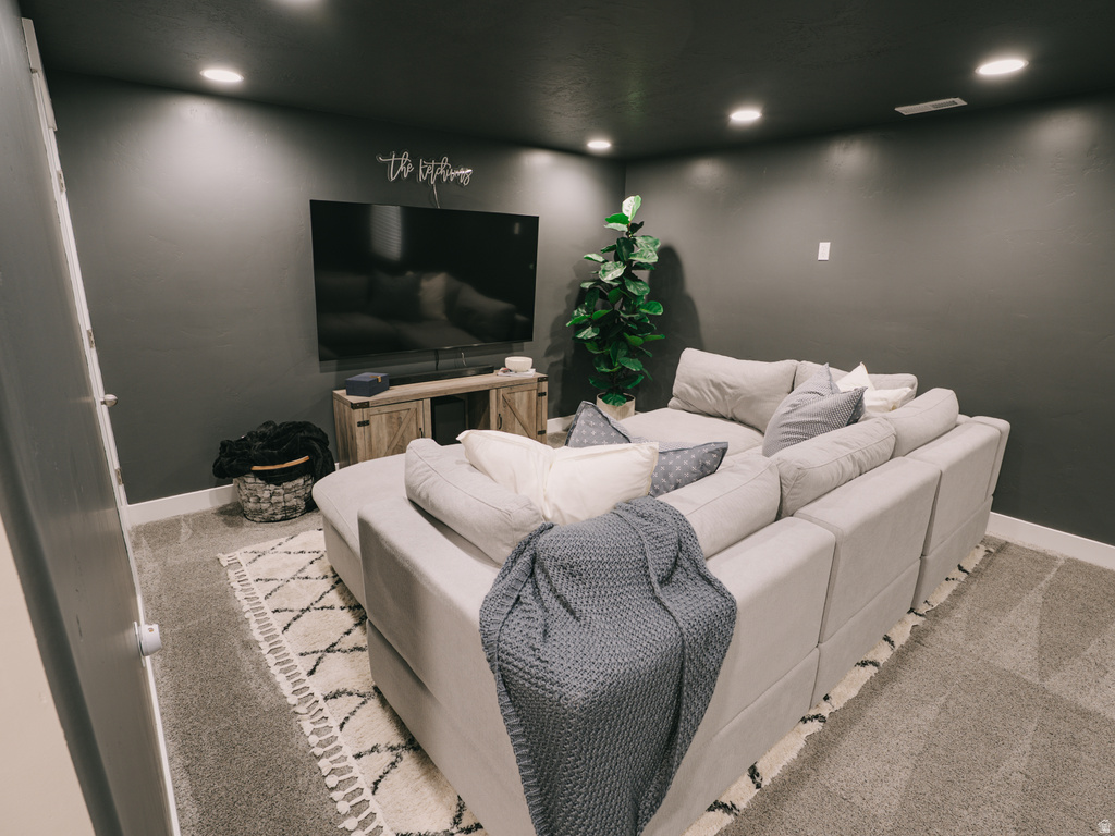 7565 N HUTCH LN Eagle Mountain, UT 84005