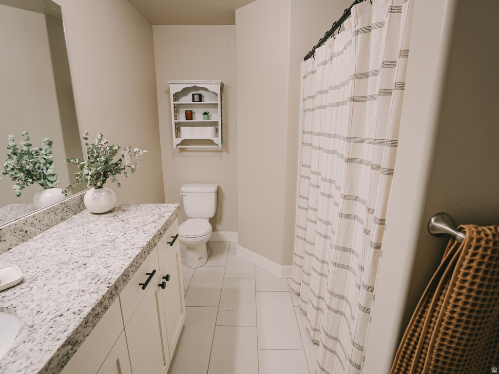 7565 N HUTCH LN Eagle Mountain, UT 84005