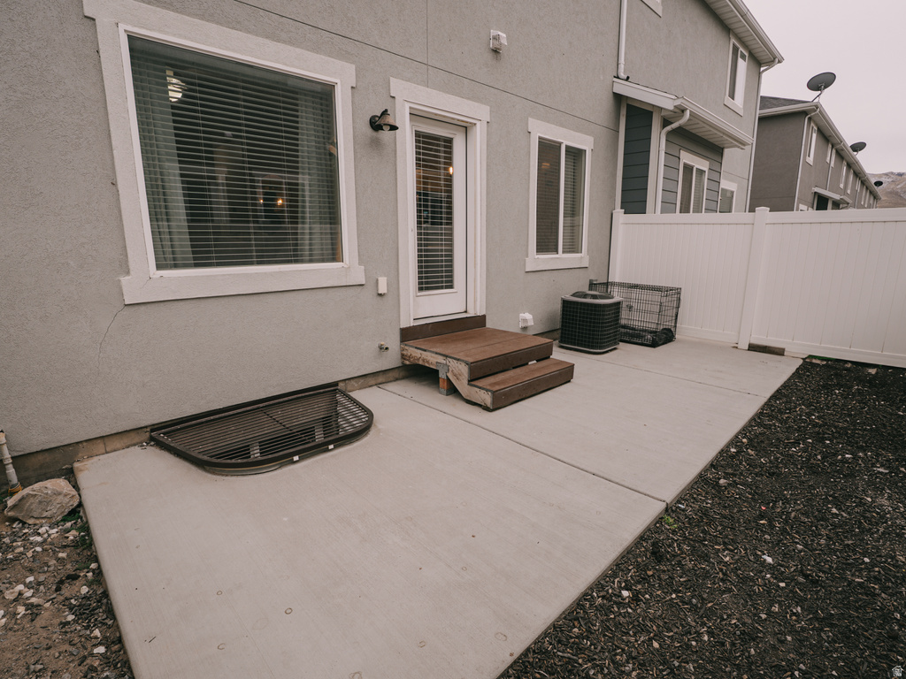 7565 N HUTCH LN Eagle Mountain, UT 84005