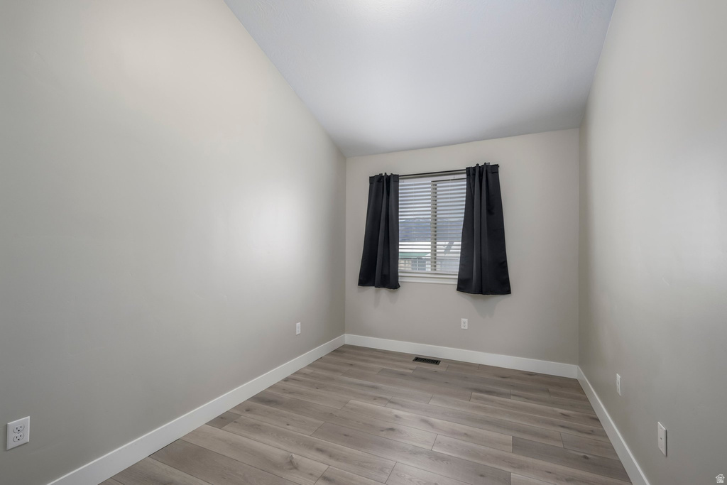 1814 W 2300 S Woods Cross, UT 84087