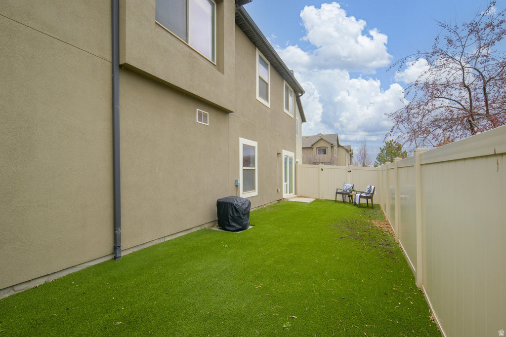 1814 W 2300 S Woods Cross, UT 84087