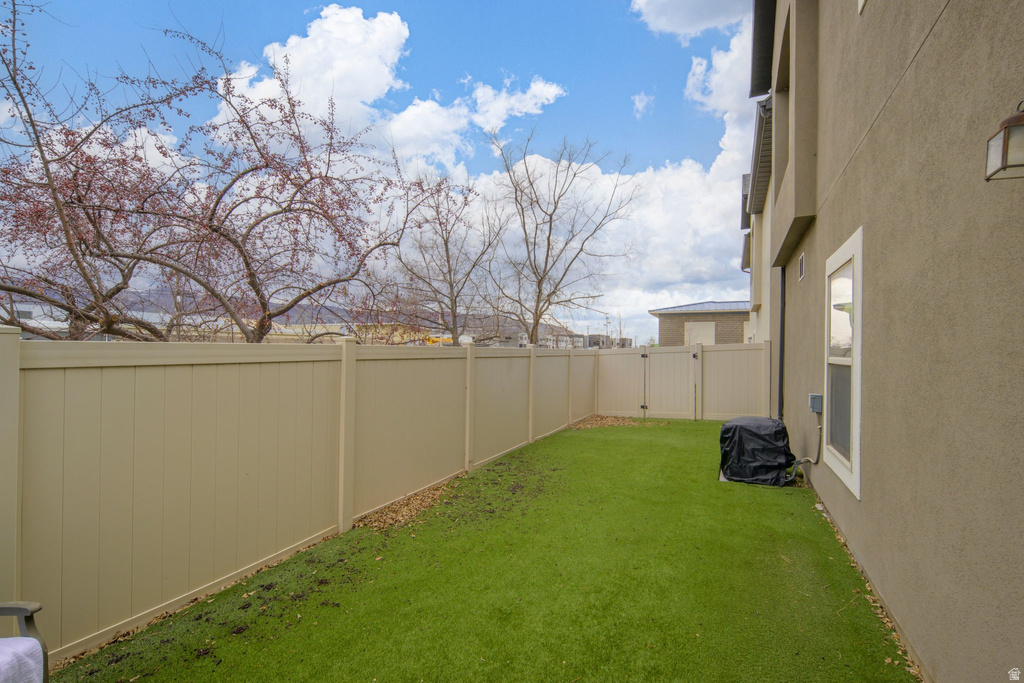 1814 W 2300 S Woods Cross, UT 84087