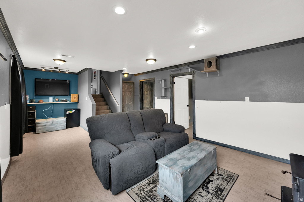 584 W 1350 N Clinton, UT 84015