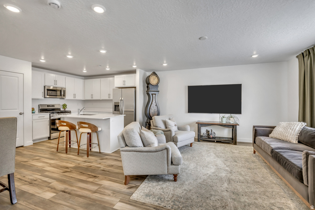 1987 E SAND HOLLOW DR Eagle Mountain, UT 84005