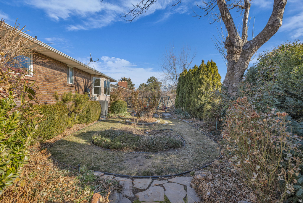 2321 W HARVEST LN West Jordan, UT 84084