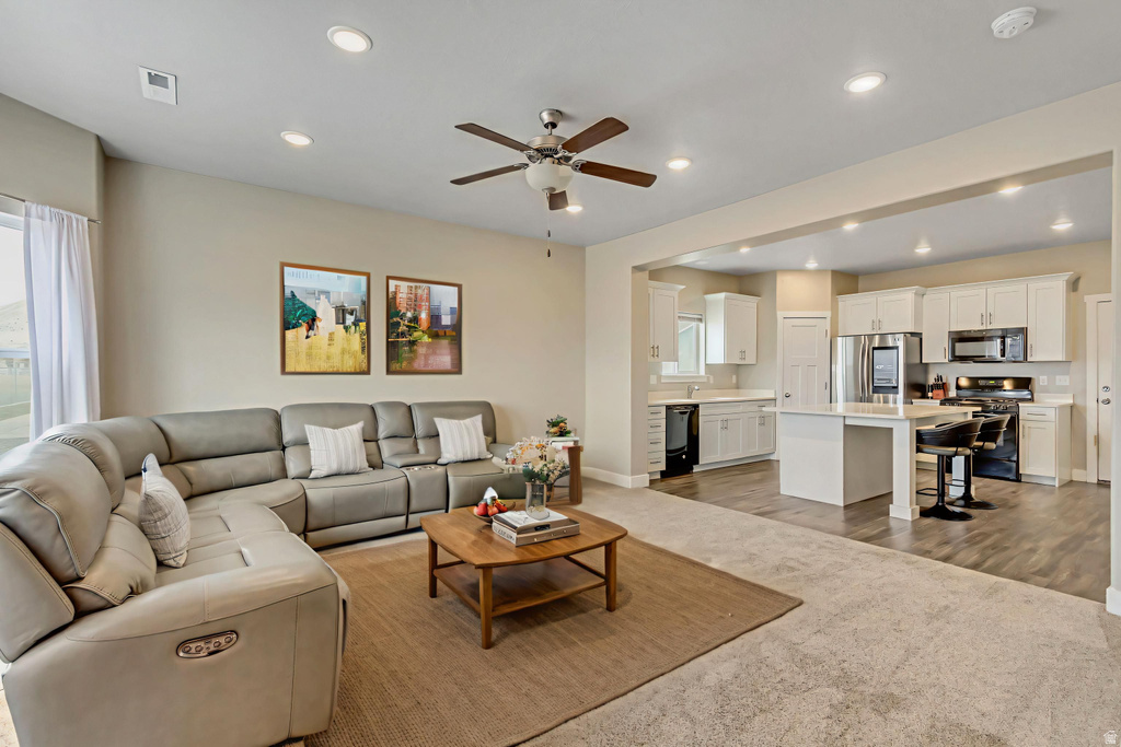 1653 E TALON WAY Eagle Mountain, UT 84005