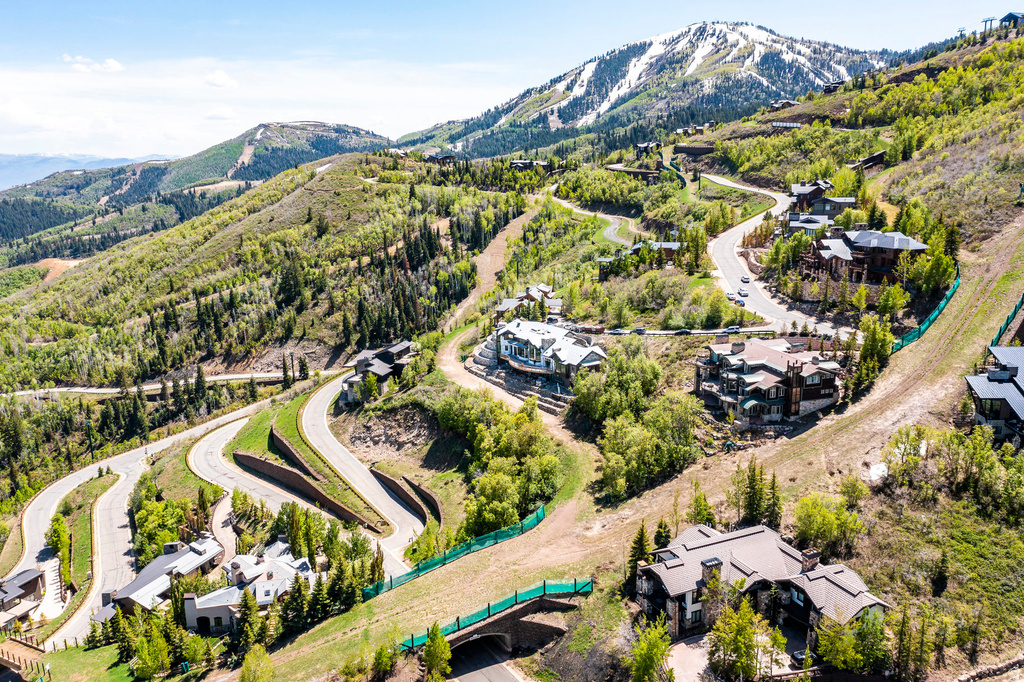 3297 W DEER CREST ESTATES DR Park City, UT 84060