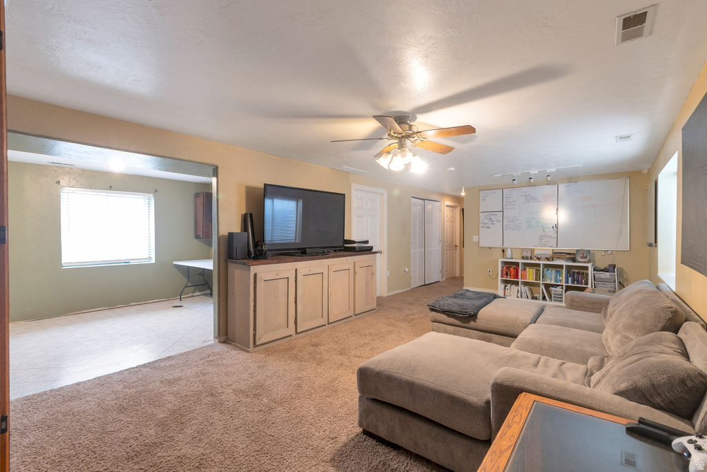 566 S CENTER ST Santaquin, UT 84655