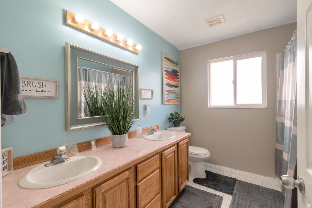 566 S CENTER ST Santaquin, UT 84655