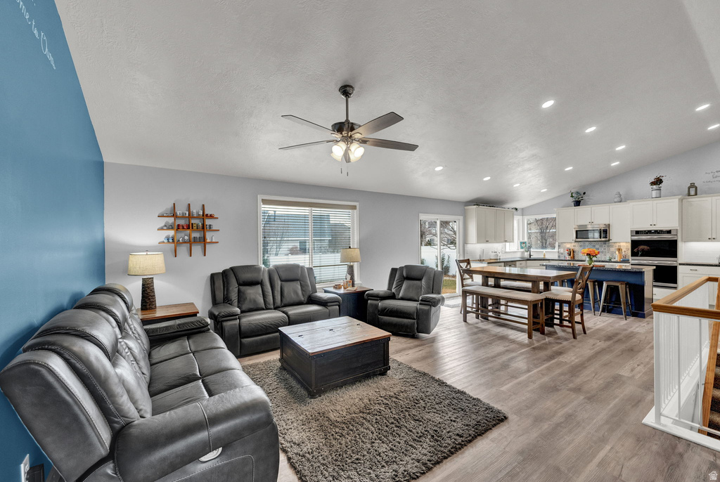 5423 W PILGRIM DR West Jordan, UT 84081