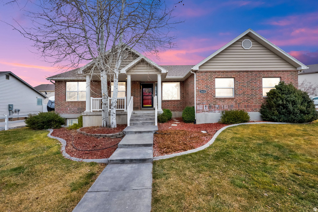 5423 W PILGRIM DR West Jordan, UT 84081