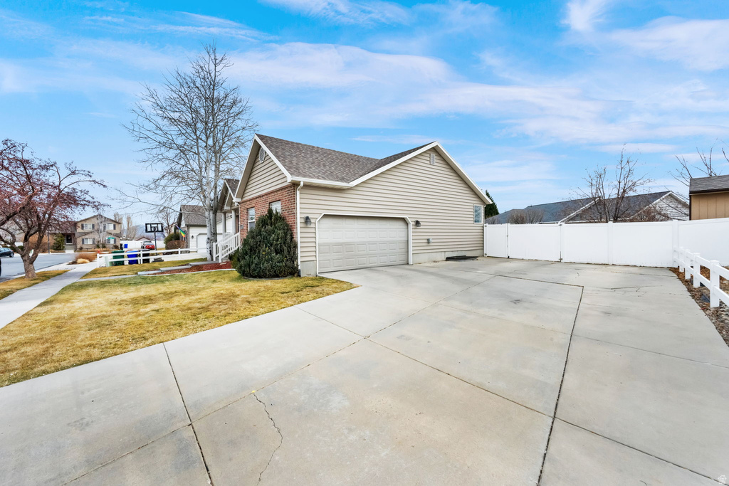 5423 W PILGRIM DR West Jordan, UT 84081