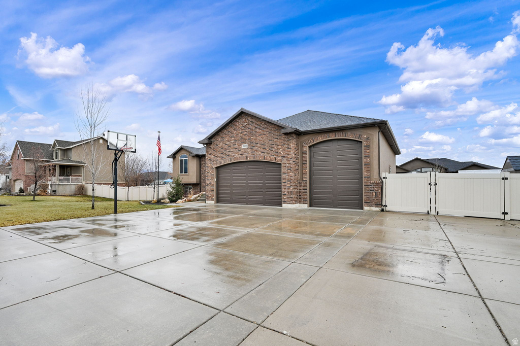 2809 W 2175 N Plain City, UT 84404