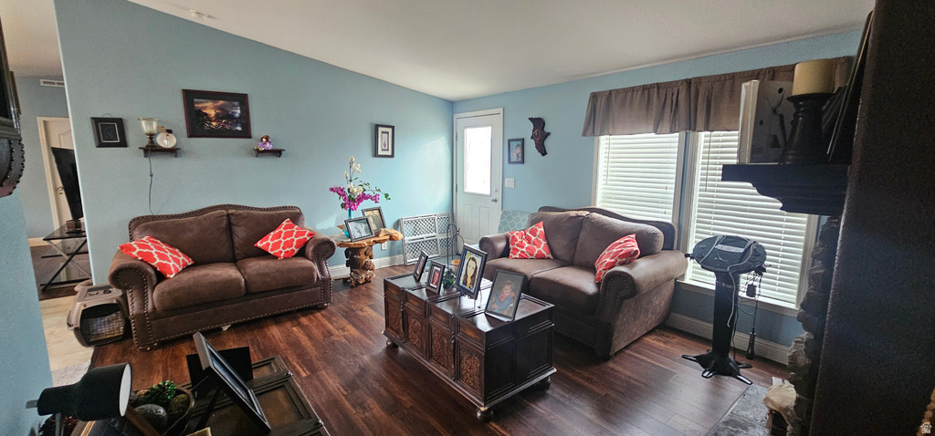 755 E PINE ST Wellington, UT 84542