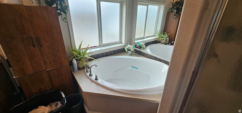 755 E PINE ST Wellington, UT 84542