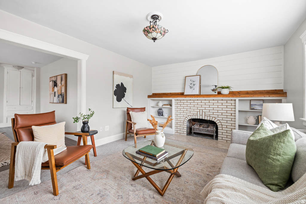 586 E BROWNING AVE Salt Lake City, UT 84105