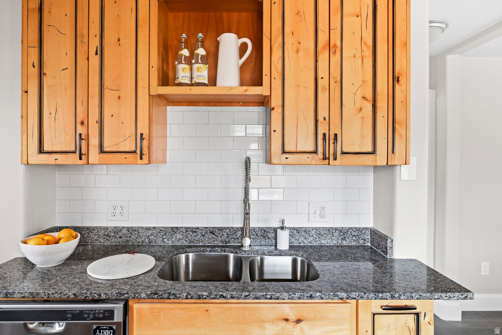 586 E BROWNING AVE Salt Lake City, UT 84105