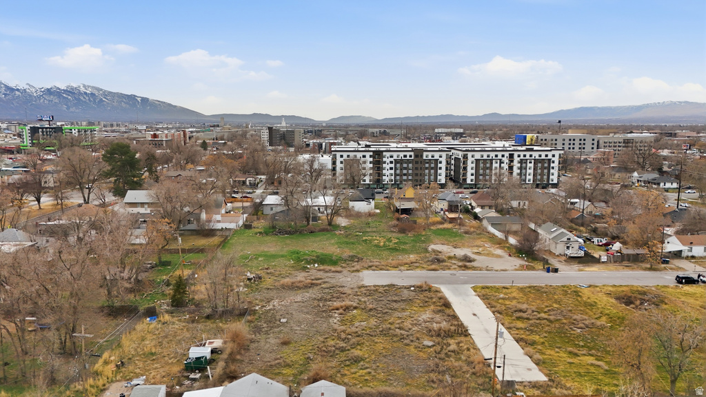 824 W HOYT PL Salt Lake City, UT 84116