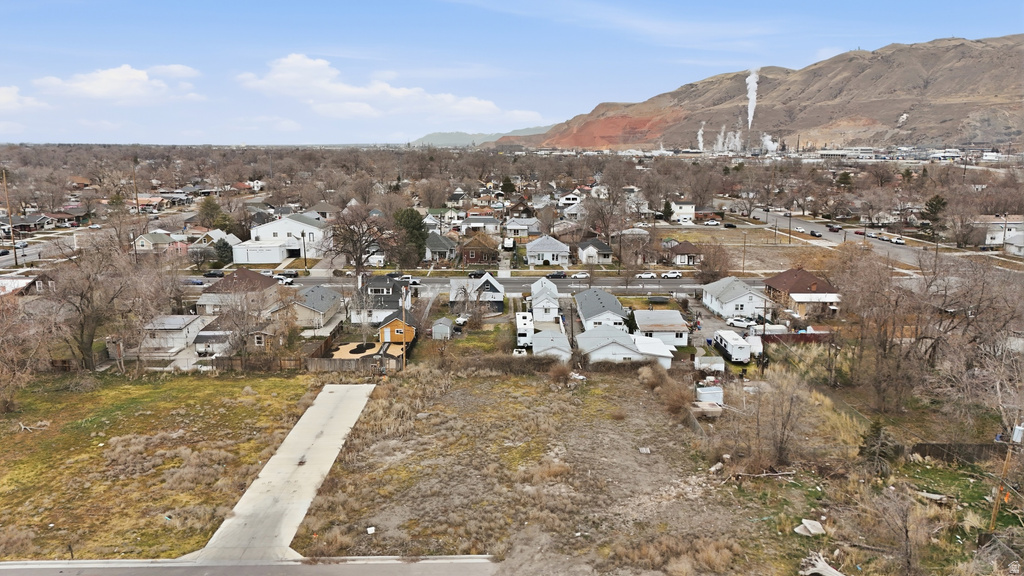 824 W HOYT PL Salt Lake City, UT 84116