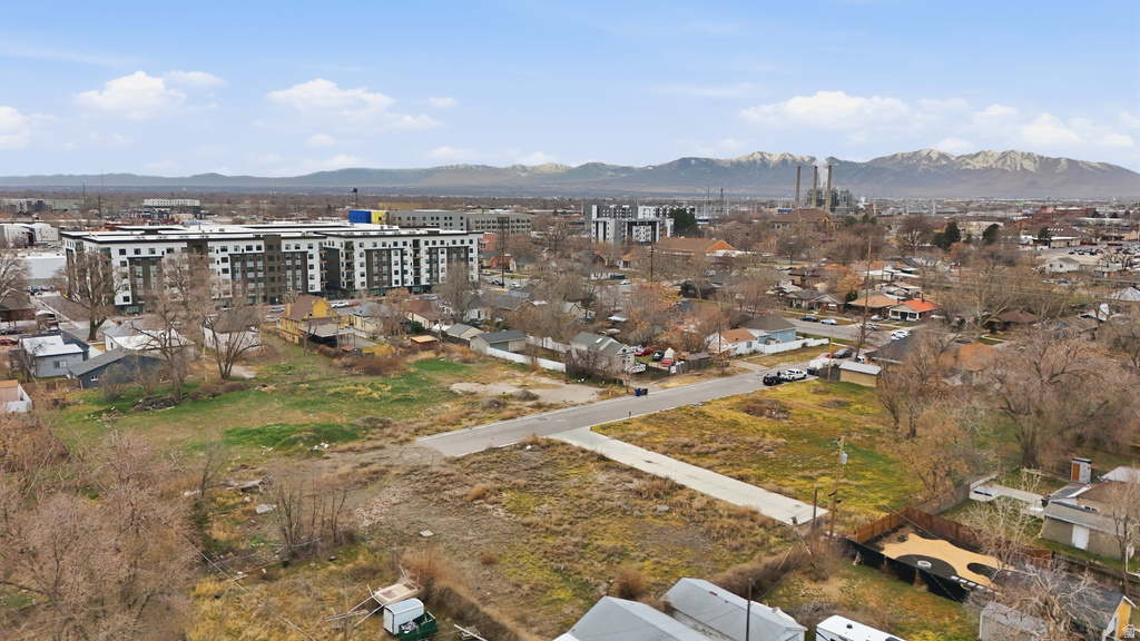 824 W HOYT PL Salt Lake City, UT 84116