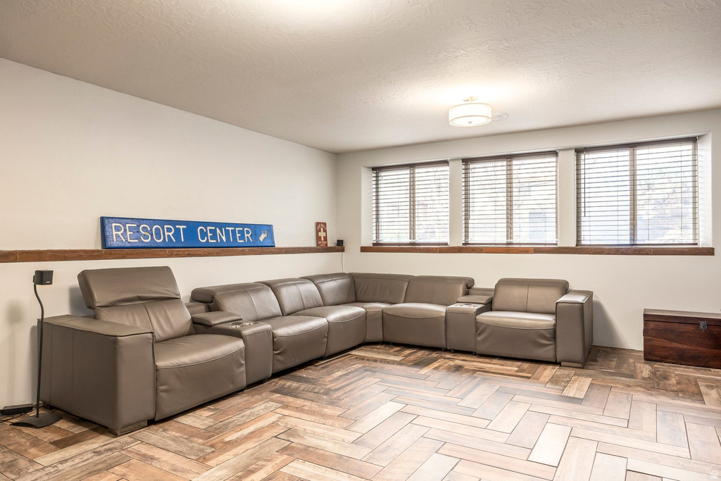 2546 LOWER LANDO LN Park City, UT 84098