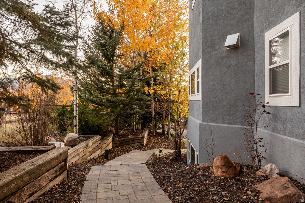 2546 LOWER LANDO LN Park City, UT 84098