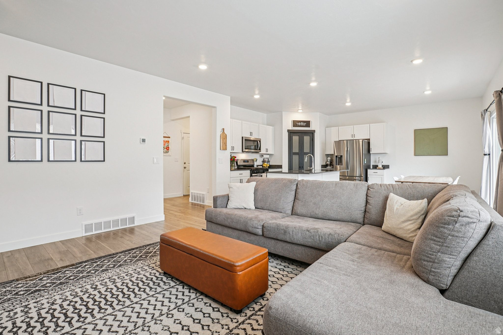 3716 S ALLUVIAL DR Magna, UT 84044