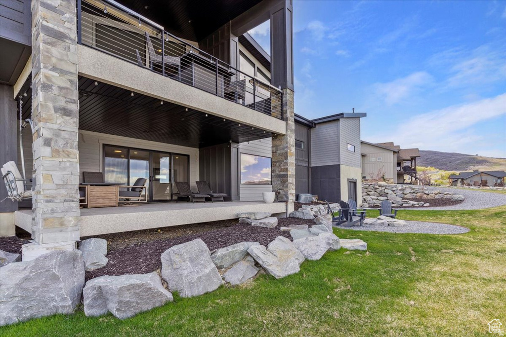 6260 E HAWKS LN Huntsville, UT 84317