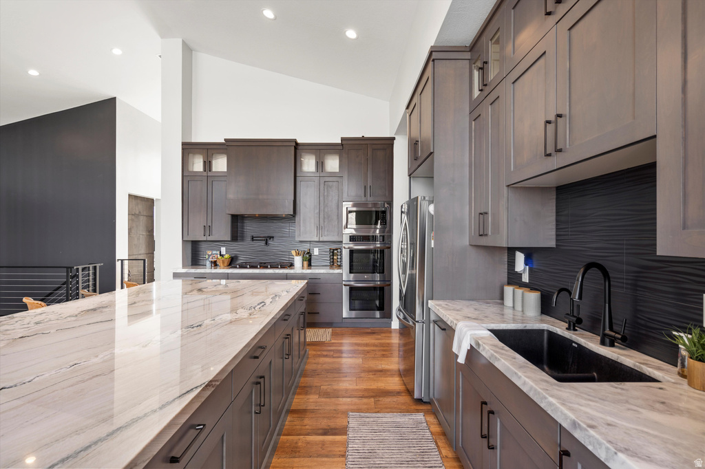 6260 E HAWKS LN Huntsville, UT 84317