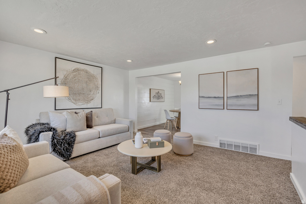 4247 W MIDWAY DR West Valley City, UT 84120