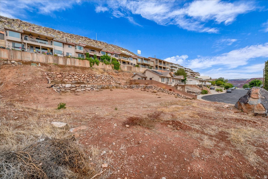 663 W 65 S St. George, UT 84770