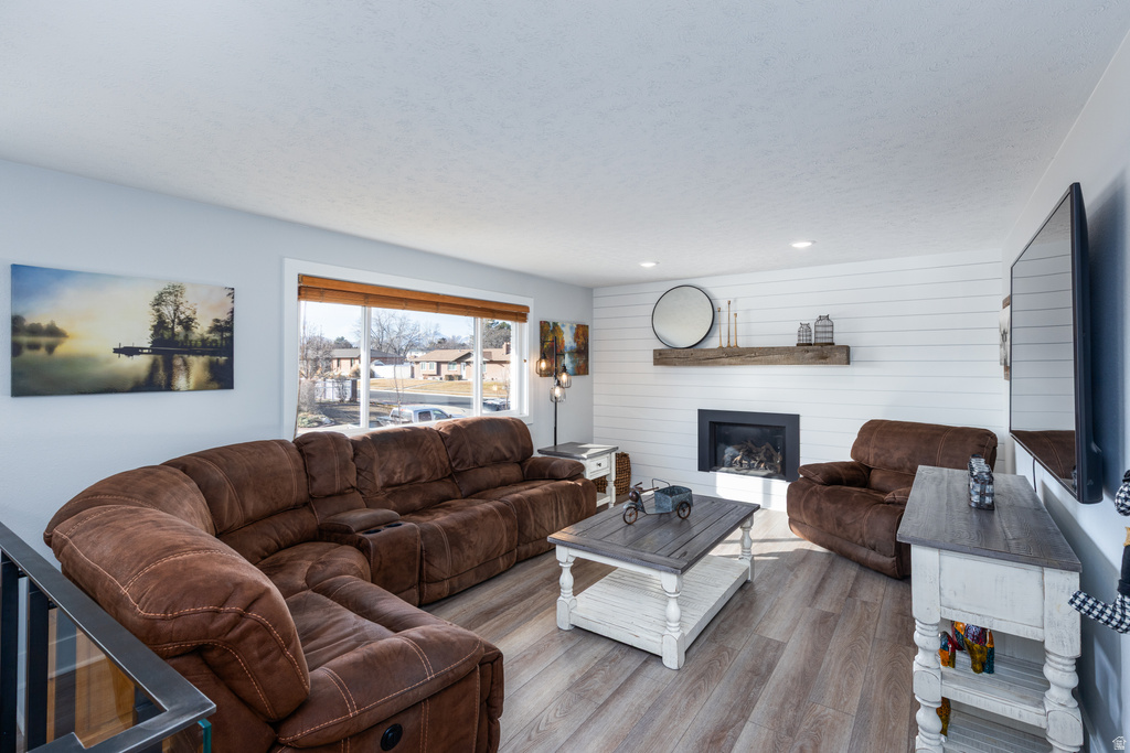 2612 TONI LEE ST West Jordan, UT 84088