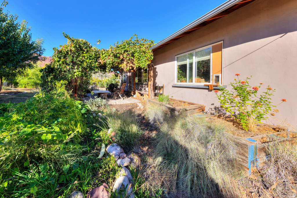 1140 SAN JUAN DR Moab, UT 84532