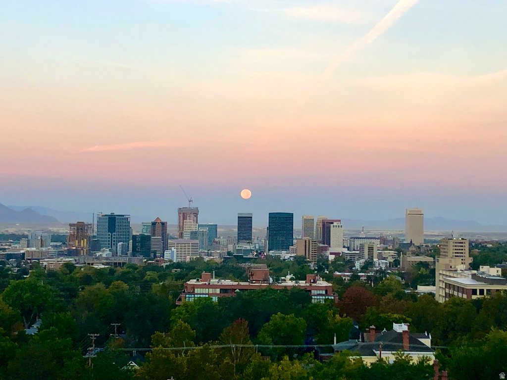 130 S 1300 E #804 Salt Lake City, UT 84102