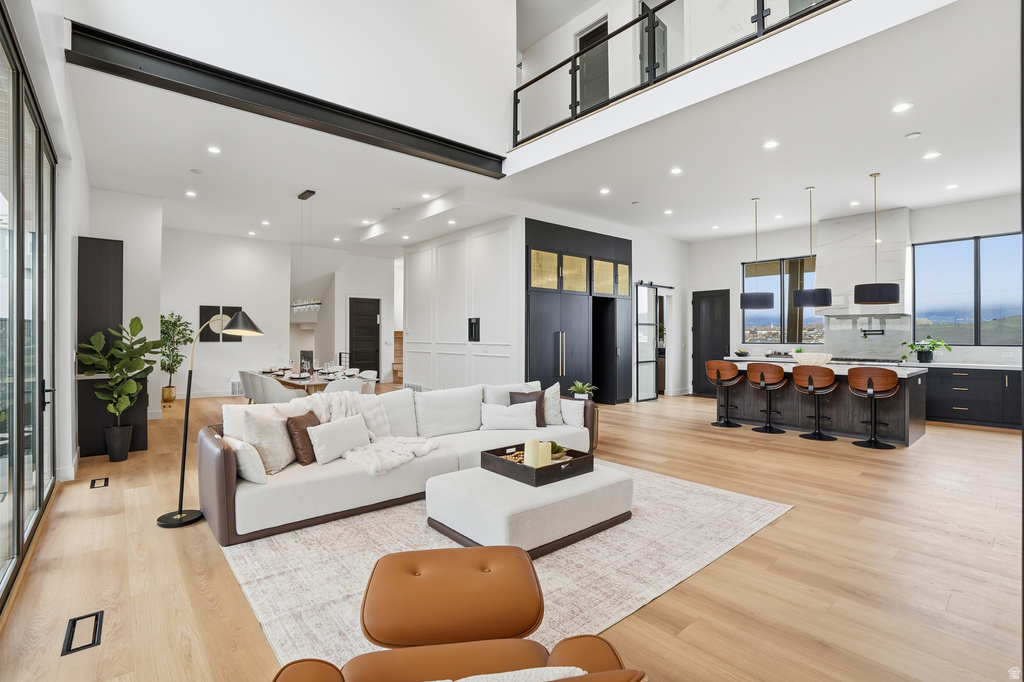 11606 S HALCOM DR South Jordan, UT 84095