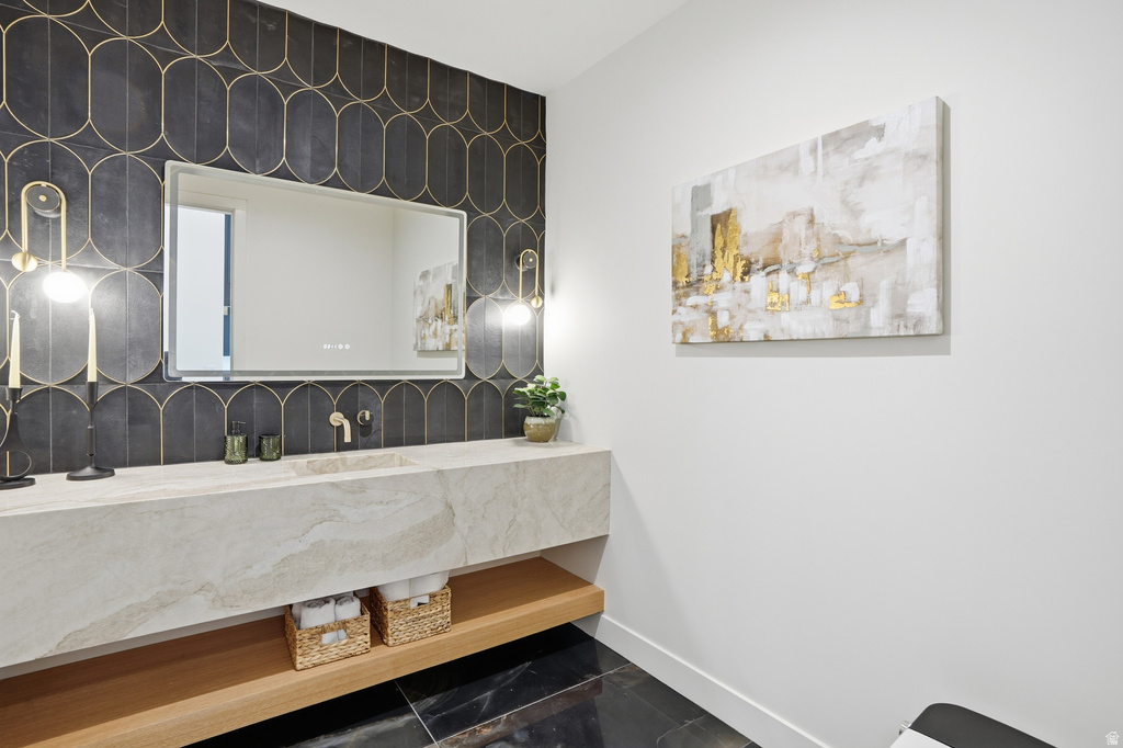 11606 S HALCOM DR South Jordan, UT 84095