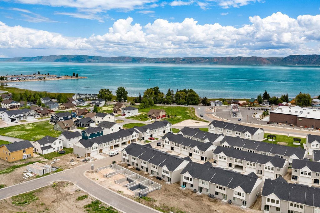 565 BLUE LAKE Garden City, UT 84028