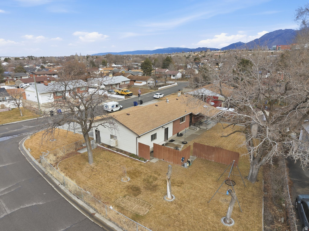 9957 S BARIUM LN White City, UT 84094