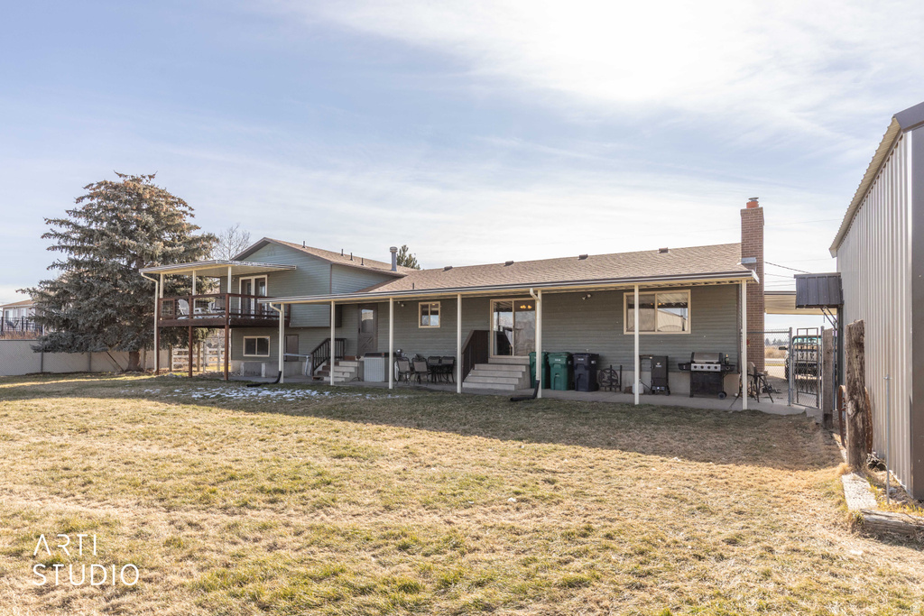 6868 W 5100 S Hooper, UT 84315