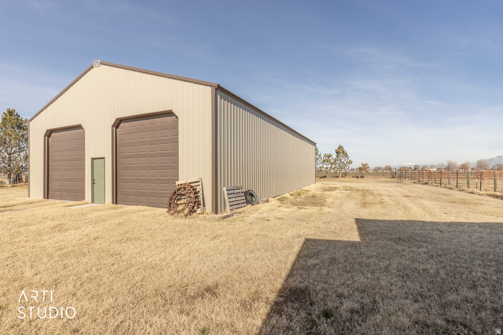 6868 W 5100 S Hooper, UT 84315