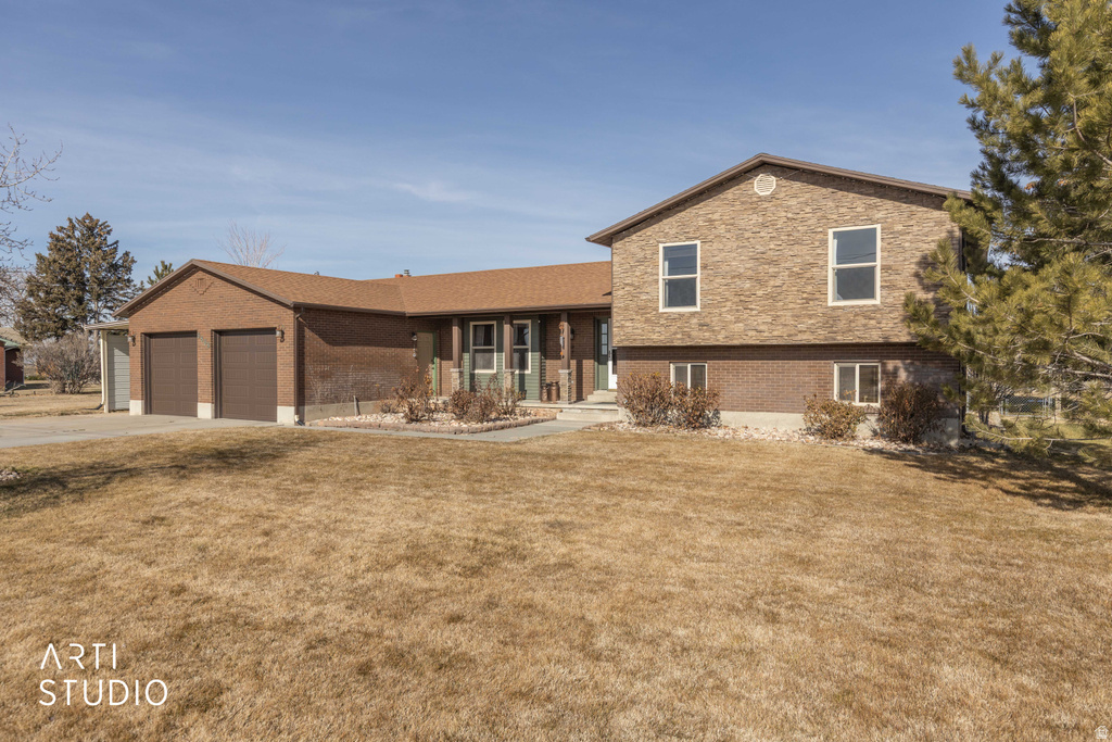 6868 W 5100 S Hooper, UT 84315