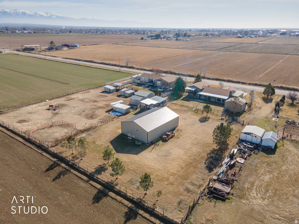 6868 W 5100 S Hooper, UT 84315