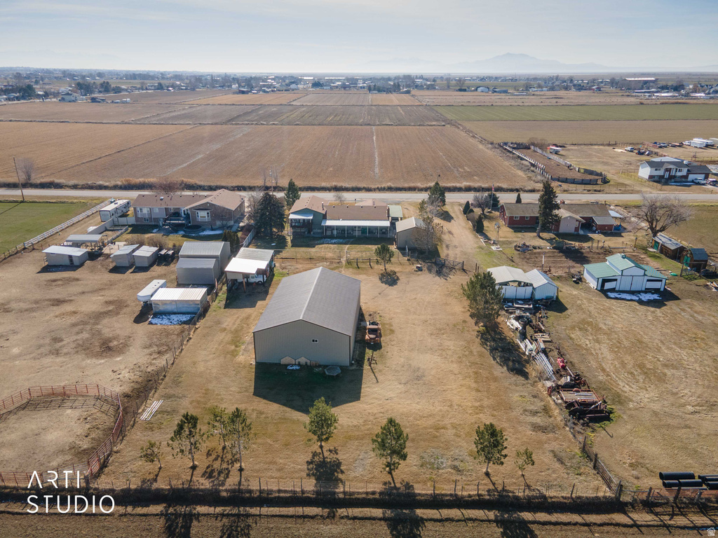 6868 W 5100 S Hooper, UT 84315