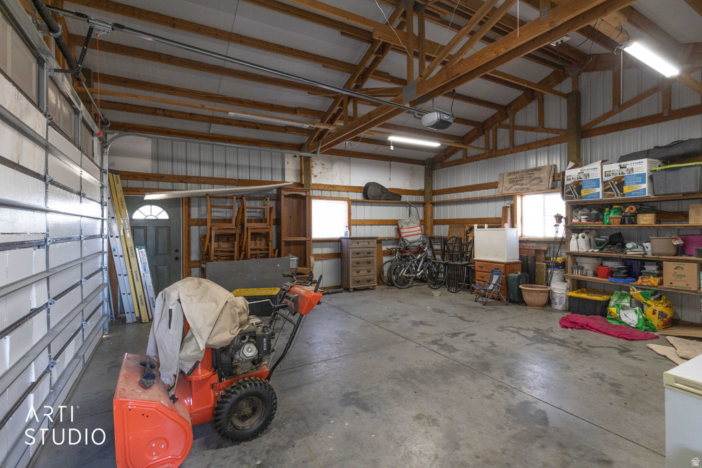 6868 W 5100 S Hooper, UT 84315