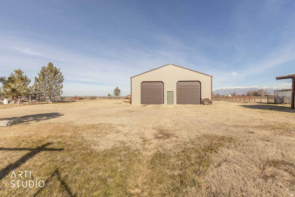 6868 W 5100 S Hooper, UT 84315